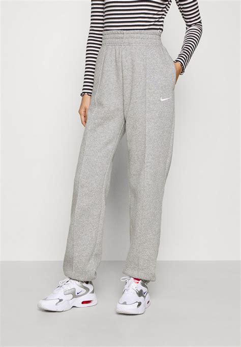 zalando Nike jeans